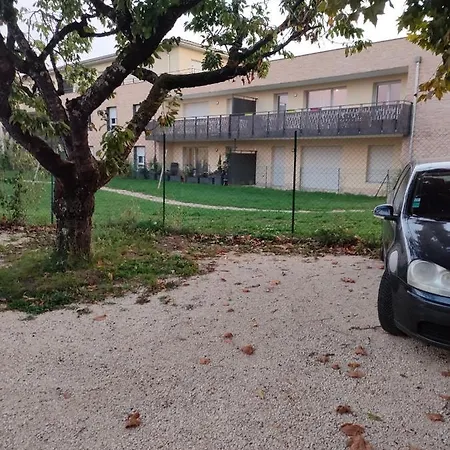 Super Rez De Jardin Avec Extérieur